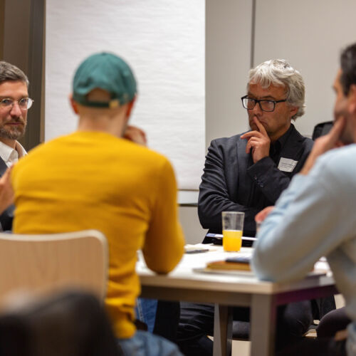 Copyright Max Peternell